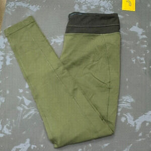 euc Lole, Size L, Green with black band Leggings